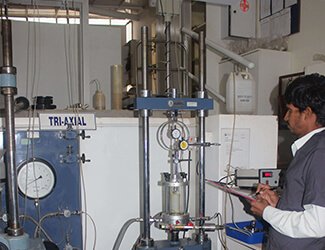 Tri-axial Shear Test